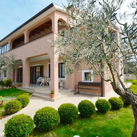 In Veli Vrh Appartamento Pola