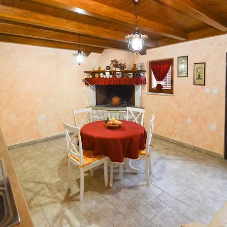 In Veli Vrh Apartment *