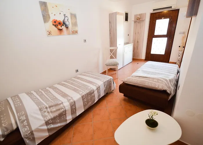 In Veli Vrh Апартаменты *